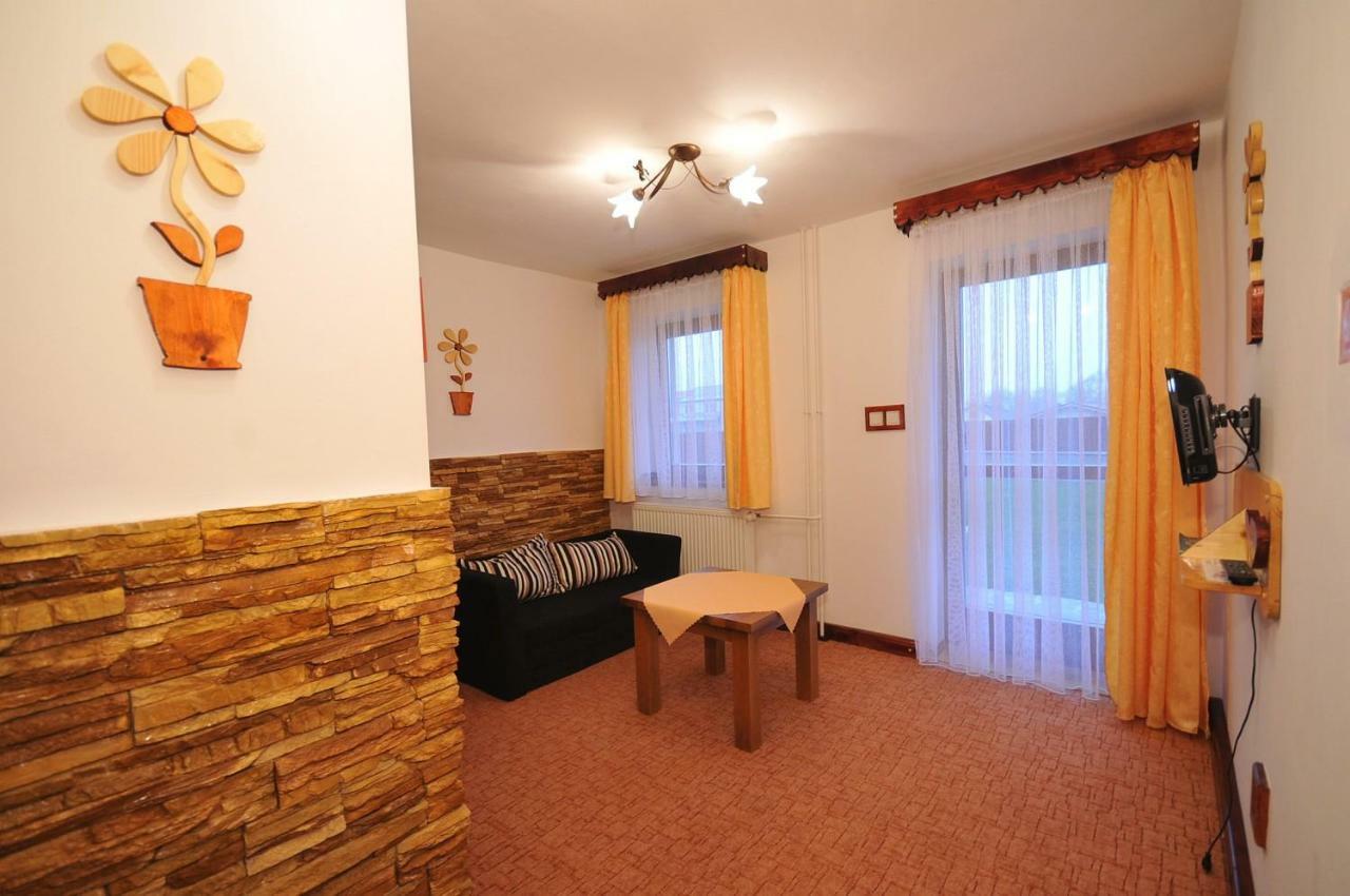 Ferienwohnung Aspen Nová Lesná Exterior foto